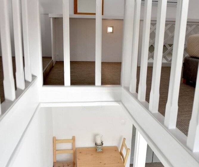 Пансион Douskos Guesthouse