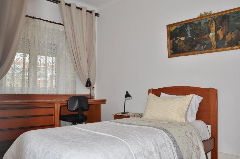 بنسيون Mary Apartments