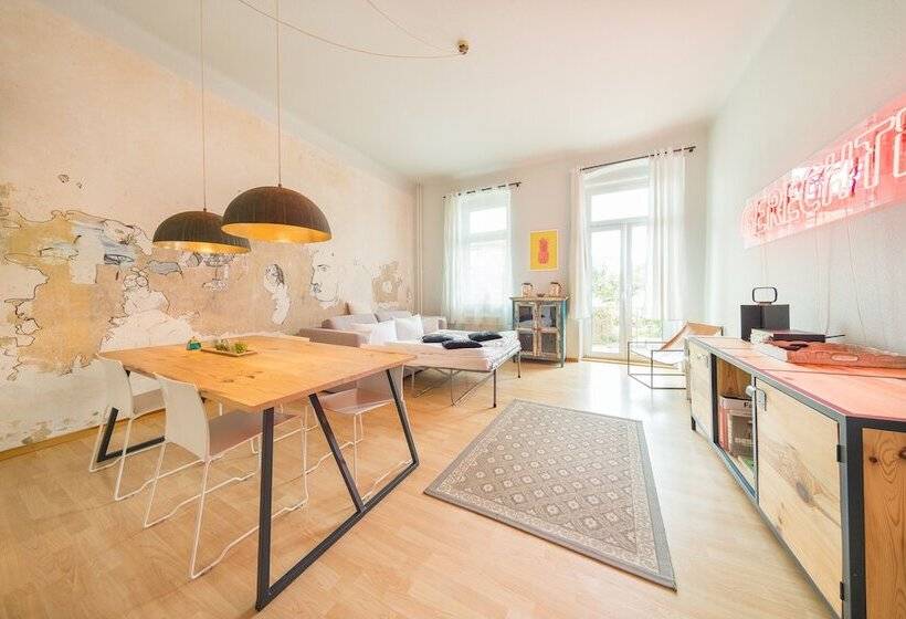 Apartments In Potsdam West