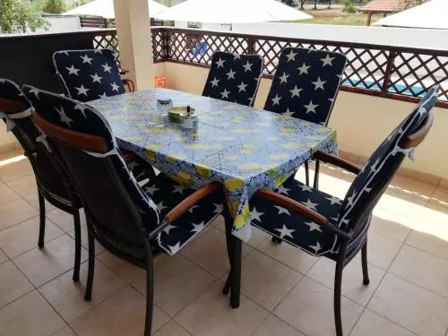 Apartments Rudez   Pool   Jacuzzi