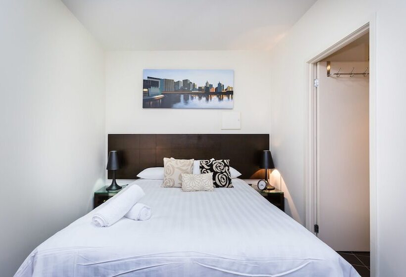 Imogen, Melbourne Studio Apartment