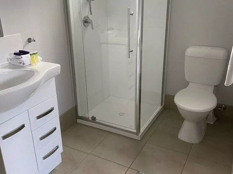 Landsborough Holiday Park