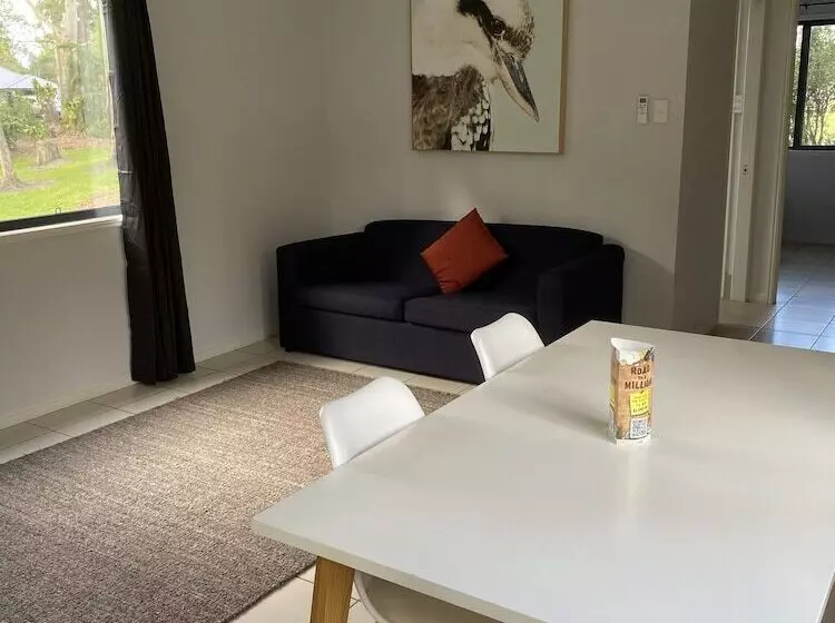 Landsborough Holiday Park