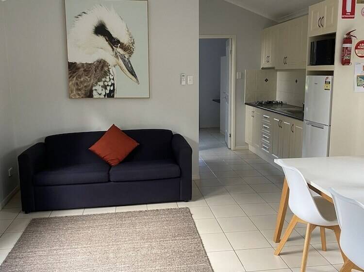 Landsborough Holiday Park