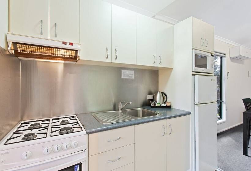 Landsborough Holiday Park