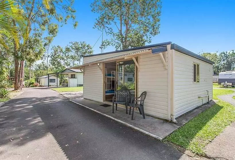 Landsborough Holiday Park