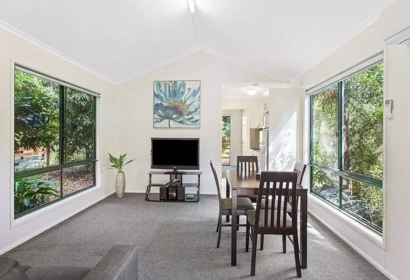 Landsborough Holiday Park