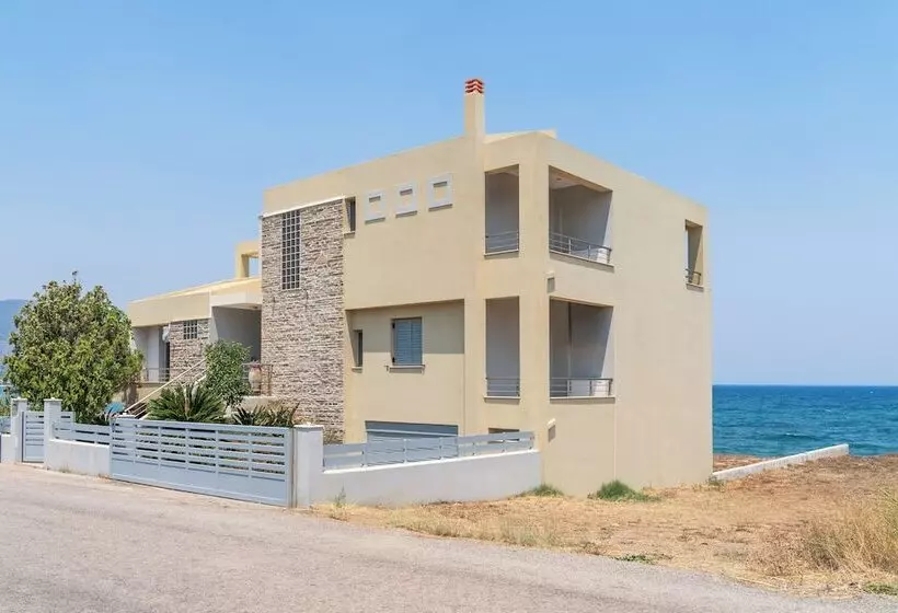 Aggeliki House By The Sea