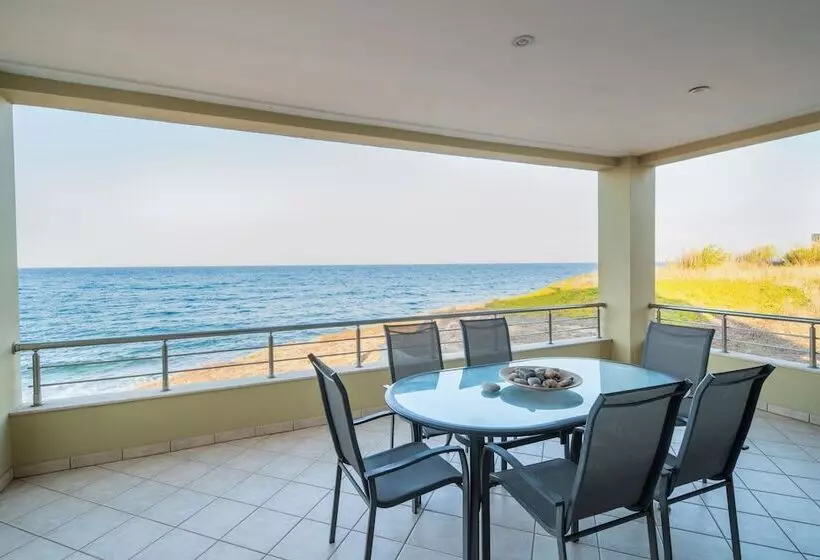 Aggeliki House By The Sea