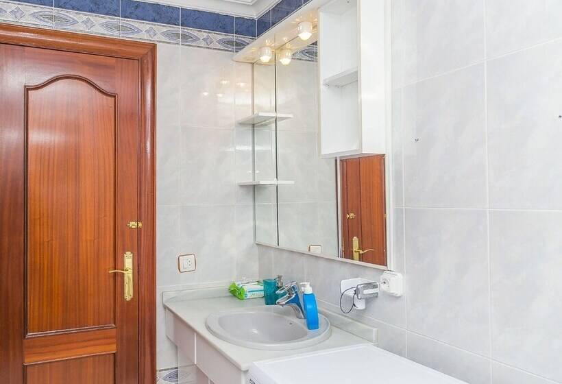 Beachfront 4br Big Groups Or 2 Families