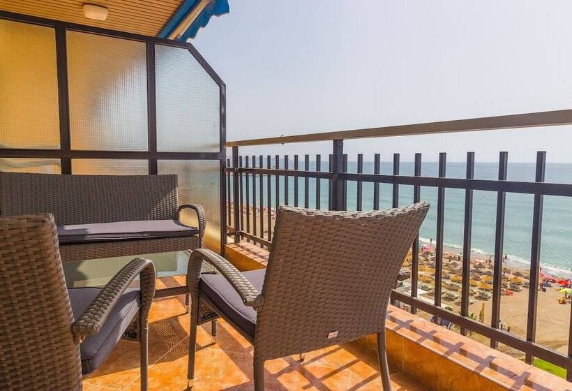 Beachfront 4br Big Groups Or 2 Families