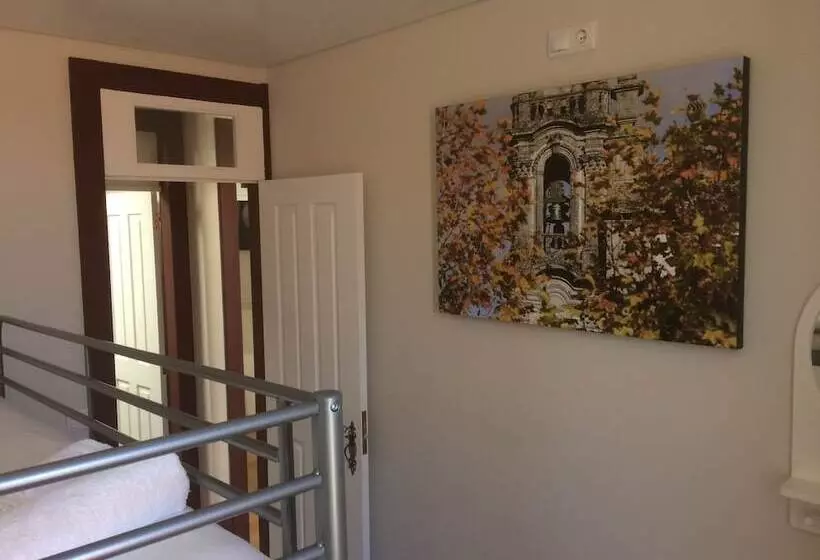 Casas Do Castelo De Lamego