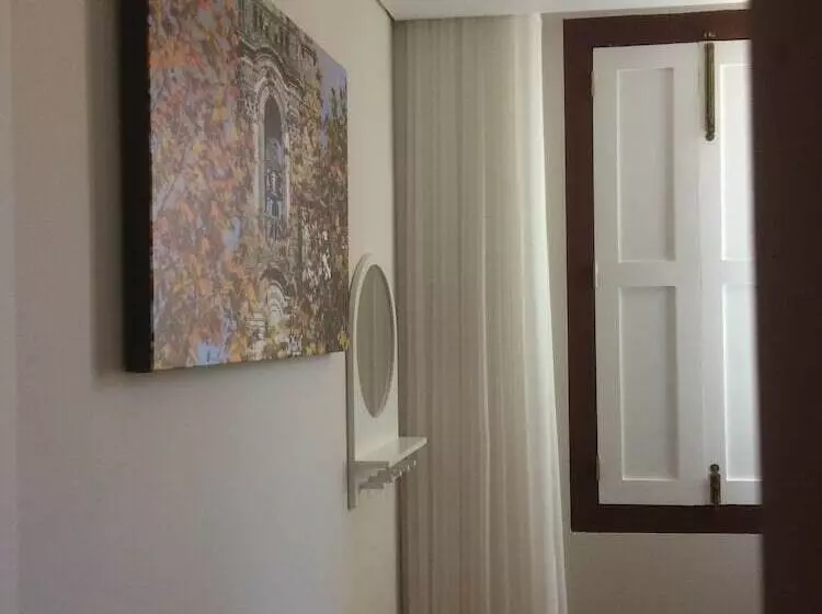 Casas Do Castelo De Lamego