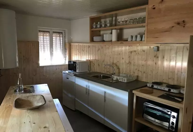 Casas Do Castelo De Lamego