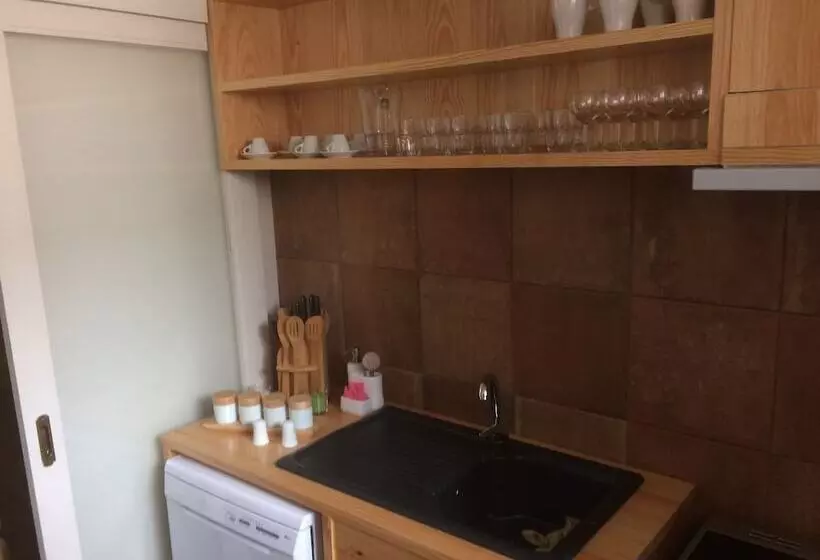 Casas Do Castelo De Lamego