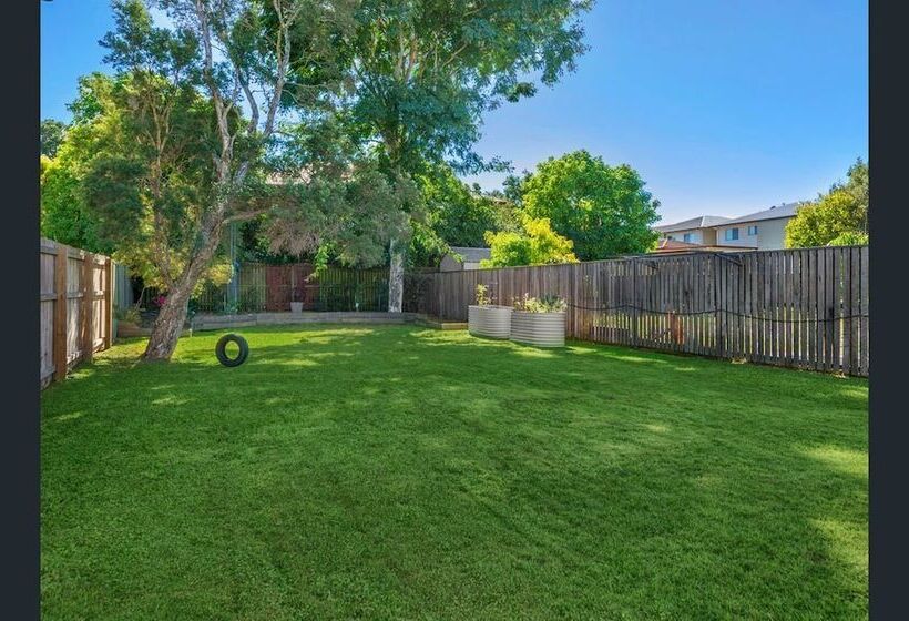 Clayfield Home Near Bne Airport & Cbd