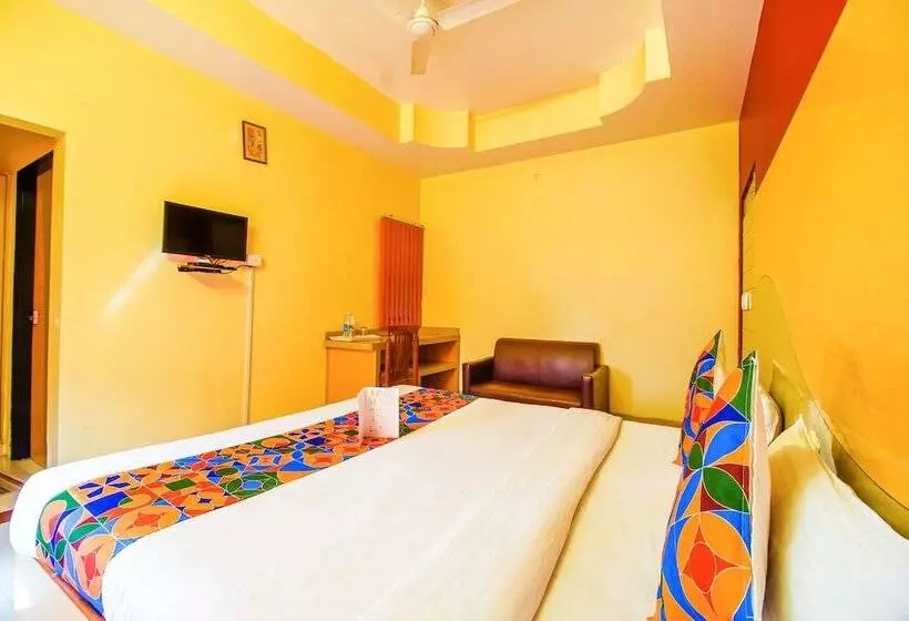 Fabhotel Starleaf Prime