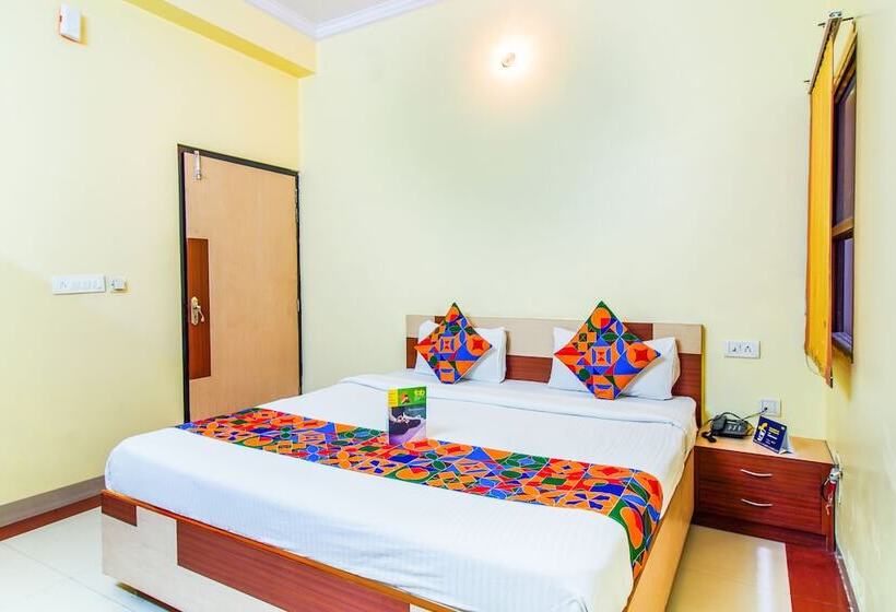 Fabhotel Starleaf Prime