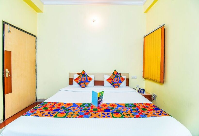 Fabhotel Starleaf Prime