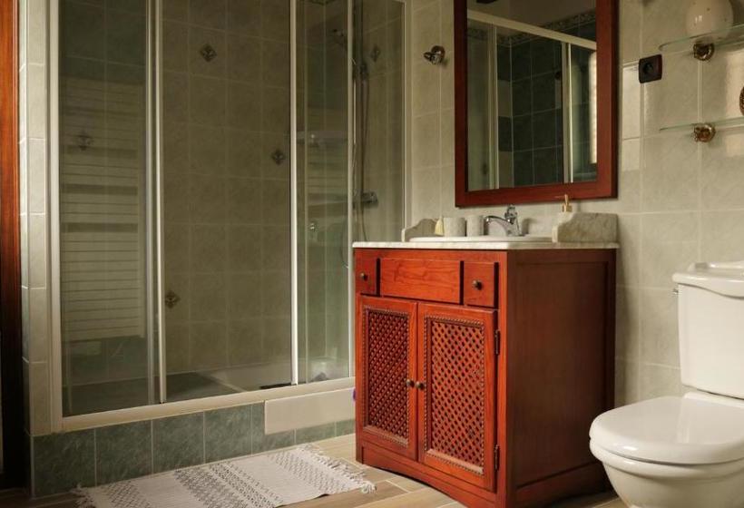 مبيت وإفطار La Fresnaie : Chambres ,table D'hôtes & Spa