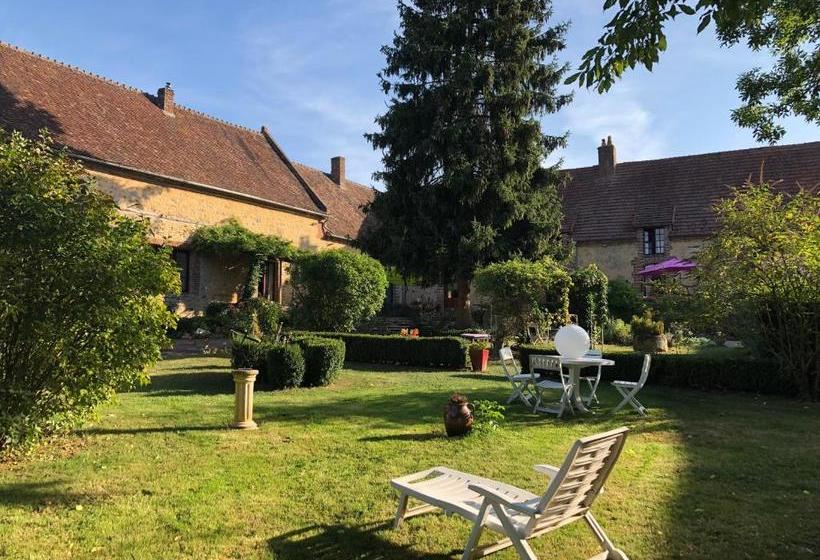 مبيت وإفطار La Fresnaie : Chambres ,table D'hôtes & Spa