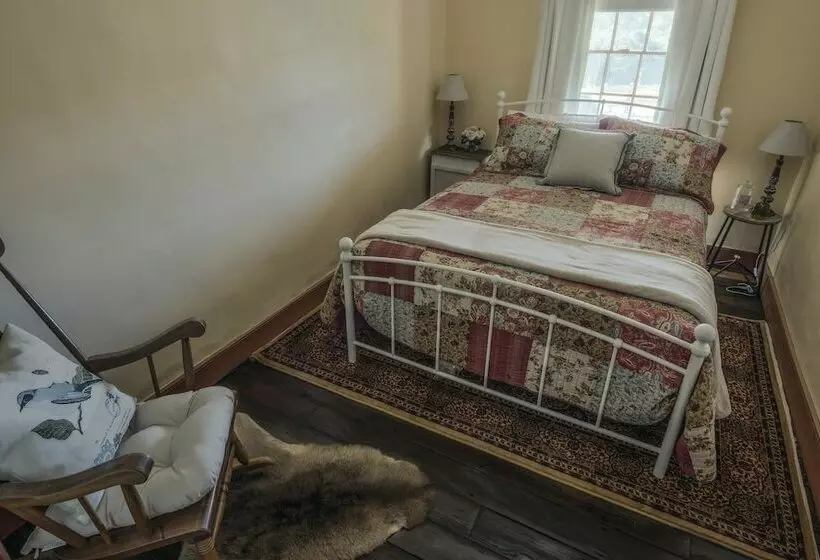 Hartley Historic Cottages