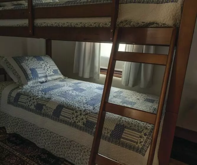 Hartley Historic Cottages