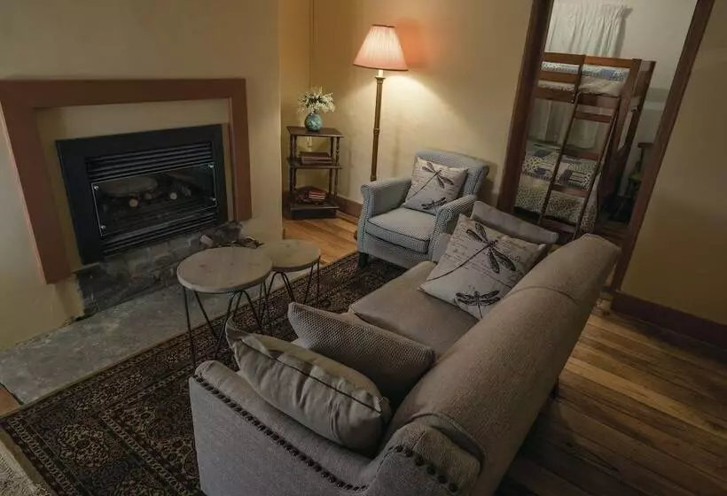 Hartley Historic Cottages