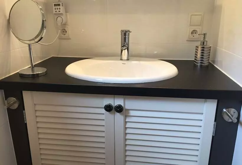 Hotelli Sportboote Bornheim