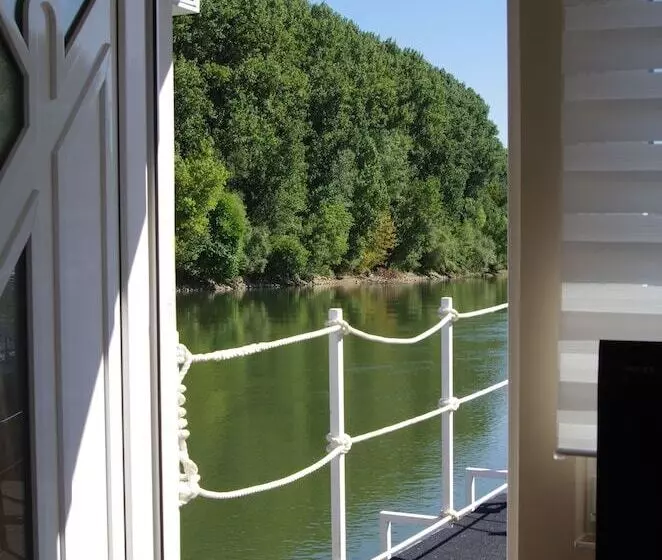 Hotelli Sportboote Bornheim