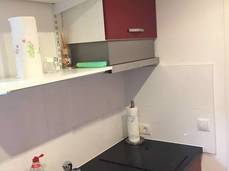 Hotelli Sportboote Bornheim