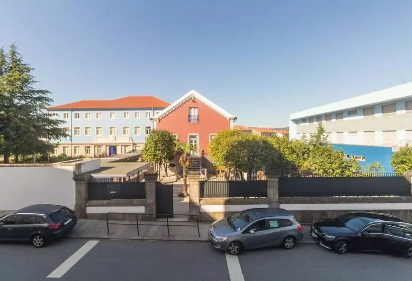 House And People   Rua Da Taxa