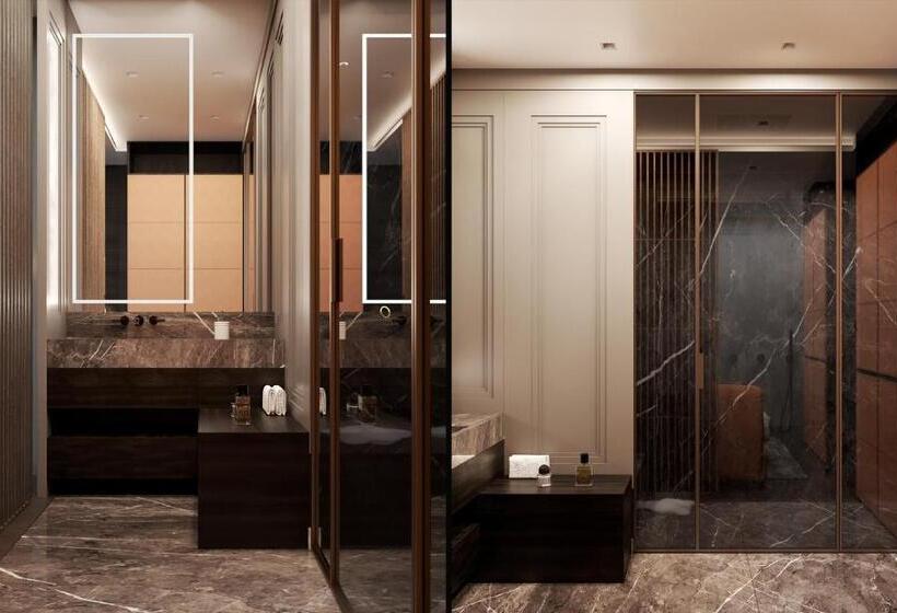 Luxury Suites   Free Parking