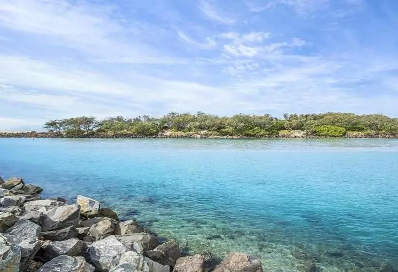 Surfside Apartment 11 By Kingscliff Accommodation