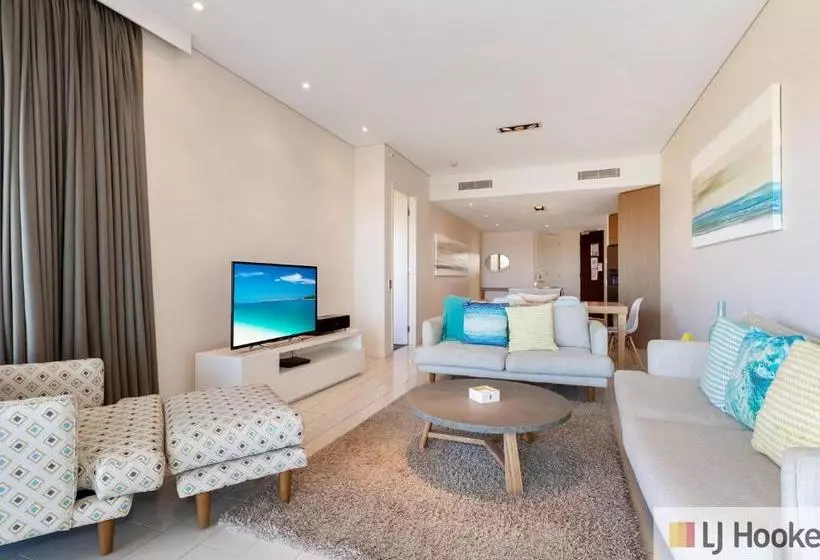 Wave Culture 1204 Beach Bliss   Apartment With Complex Pool & Spa