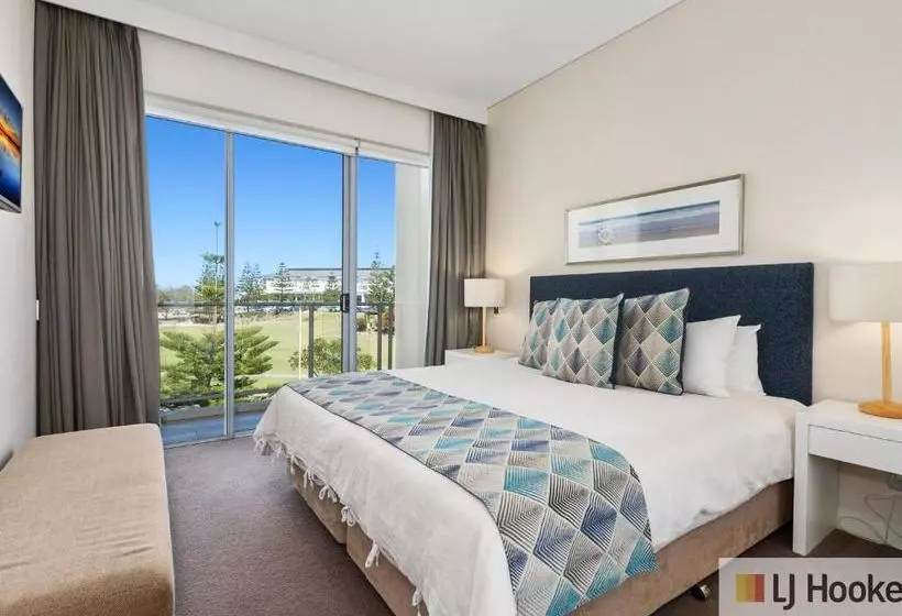 Wave Culture 1204 Beach Bliss   Apartment With Complex Pool & Spa