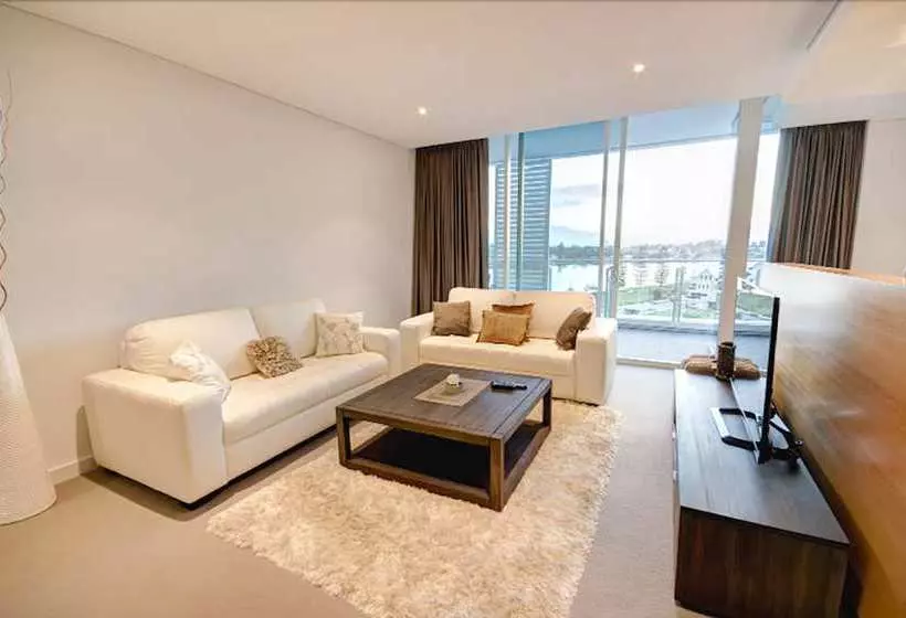 Bayview 701