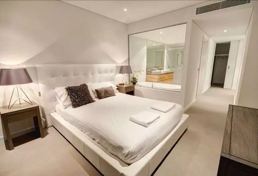 Bayview 701