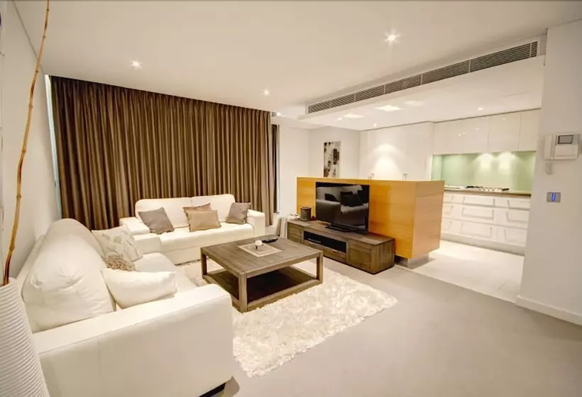 Bayview 701