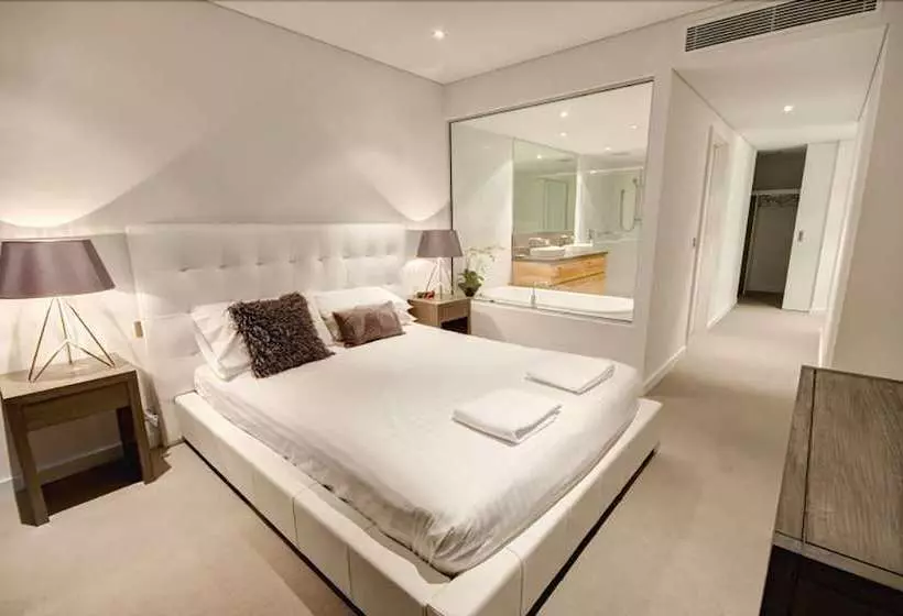 Bayview 701