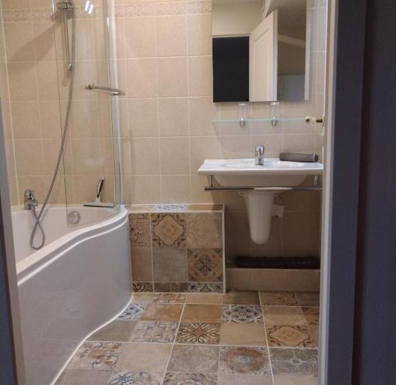 مبيت وإفطار Le Coq Du Nord Mailhac Gîte Et Chambres D Hôtes