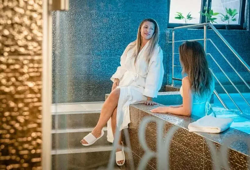 Boutique Hotel Bora & Villas Garamm