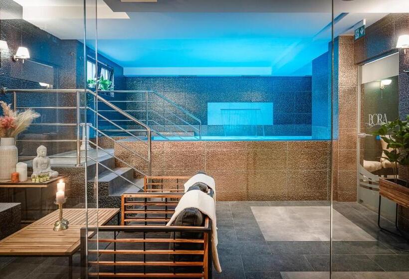 Boutique Hotel Bora & Villas Garamm