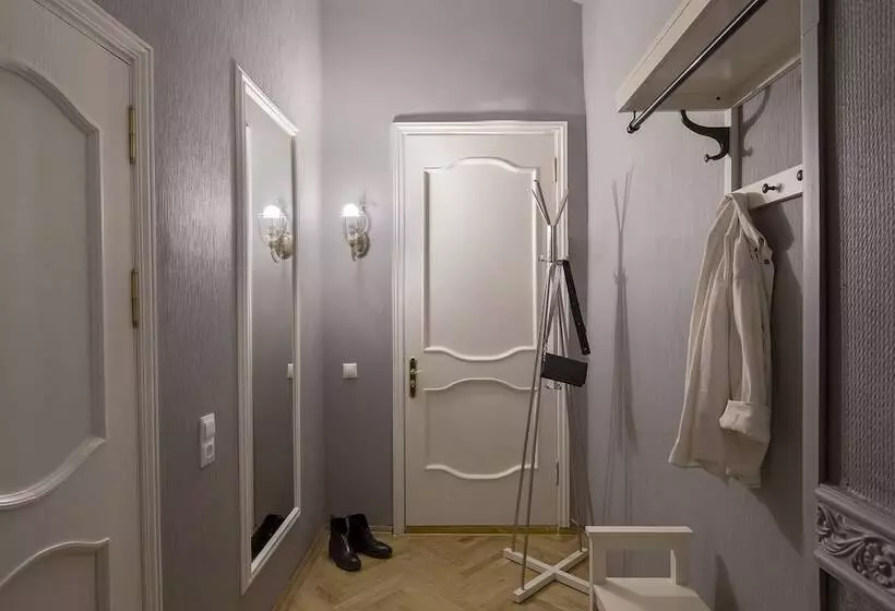 Hotelli City Of Rivers Near Palace Square