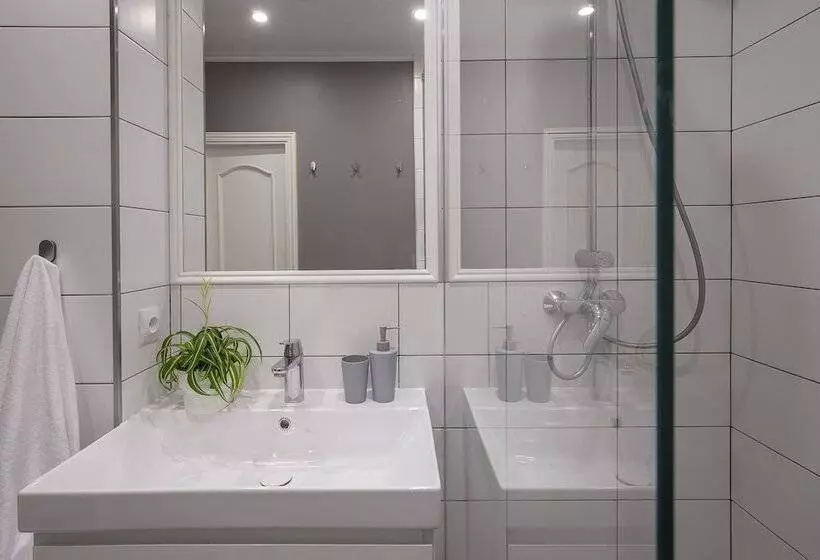 Hotelli City Of Rivers Near Palace Square