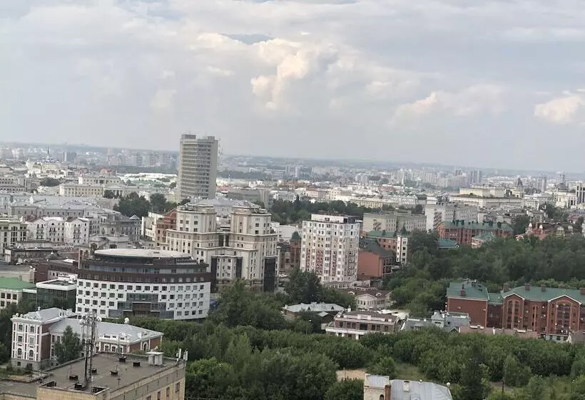 Clever House Apartments