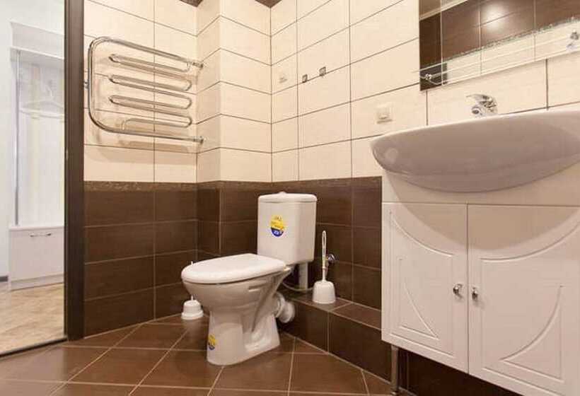 Clever House Apartments