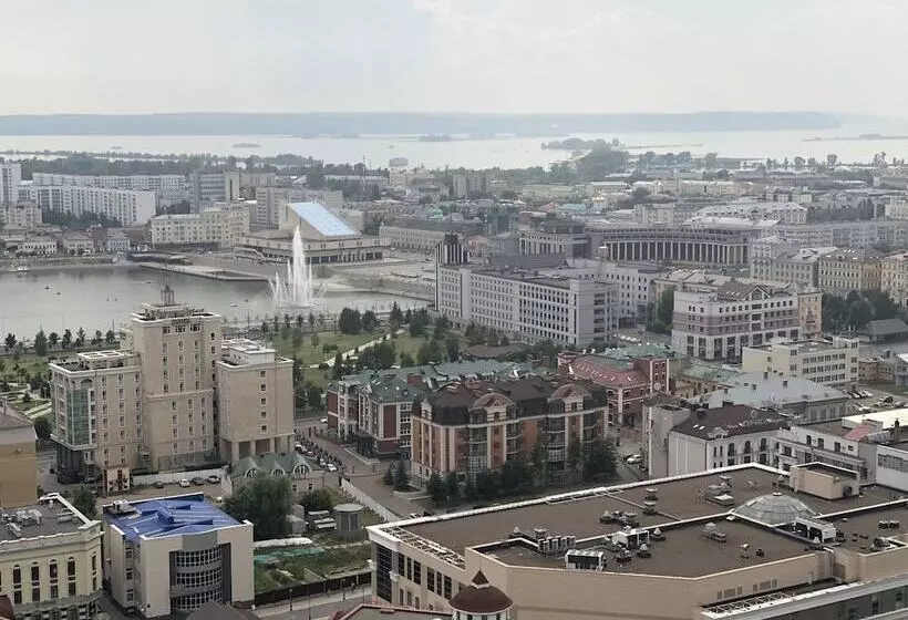 Clever House Apartments