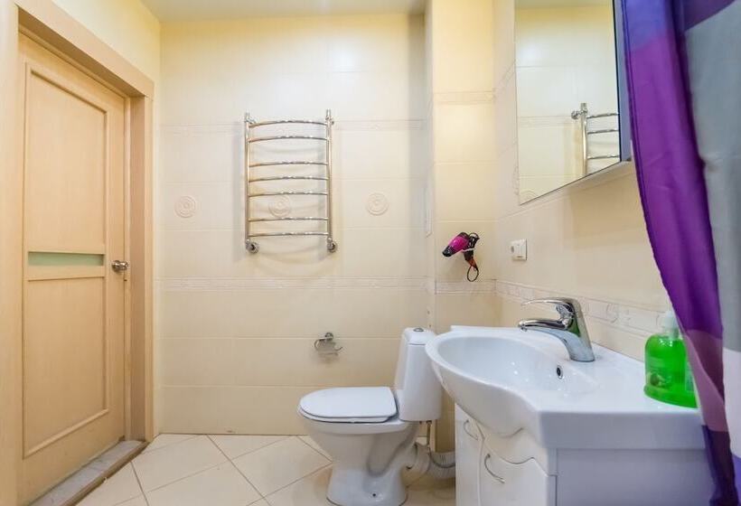 Clever House Apartments