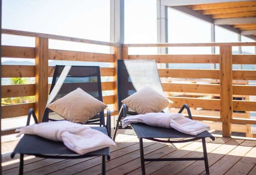 Hotel Mediteran Kamp Mobile Homes In Camping Ljutic